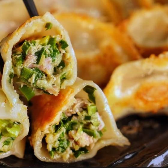 韭菜鮮肉煎餃,雙韭炒蛋濃香不膩